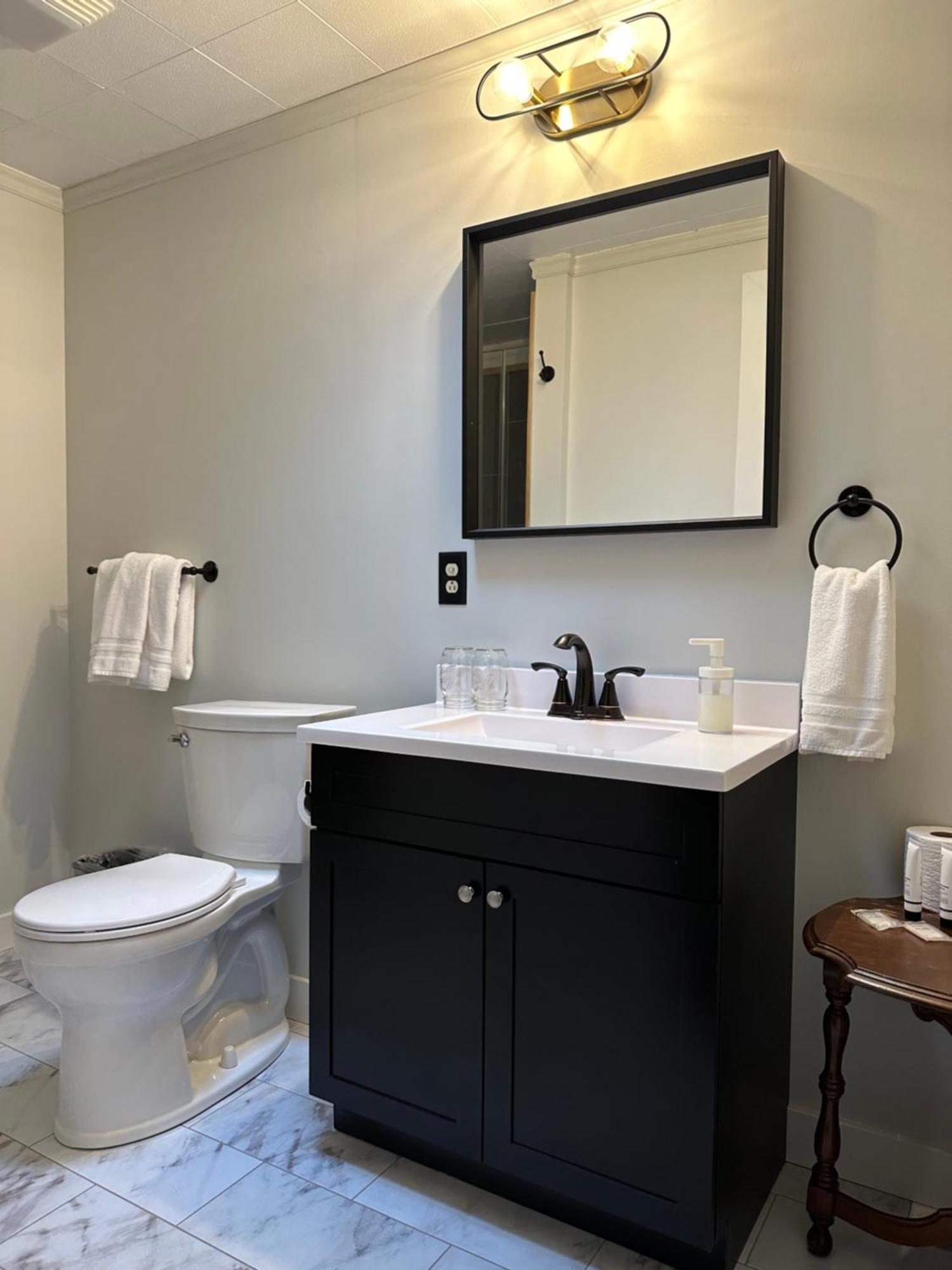 Westfir Lodge & Mountain Market Oakridge エクステリア 写真
